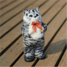 Load image into Gallery viewer, Dancing Cat Speaker