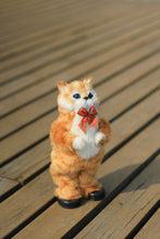 Load image into Gallery viewer, Dancing Cat Speaker
